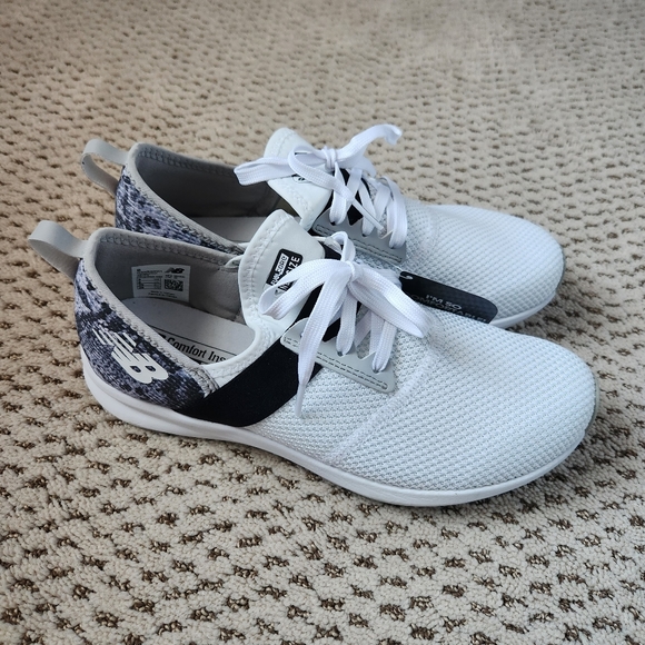 New Balance Comfort Insert Memory Sole White and Black Snakeskin Sneakers - Picture 5 of 8